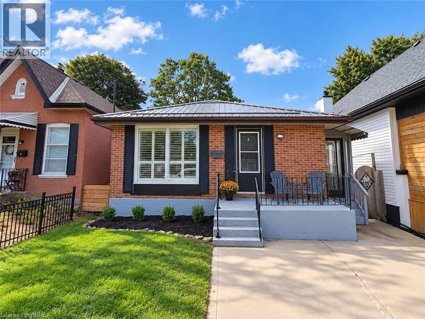 16 BURWELL Street, Brantford, photo 2