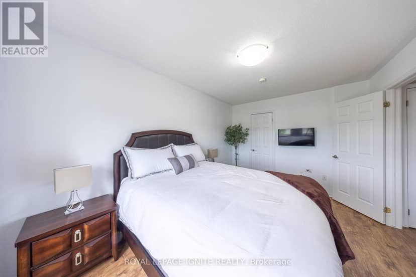3123 Stornoway Circle — photo 34 of 36