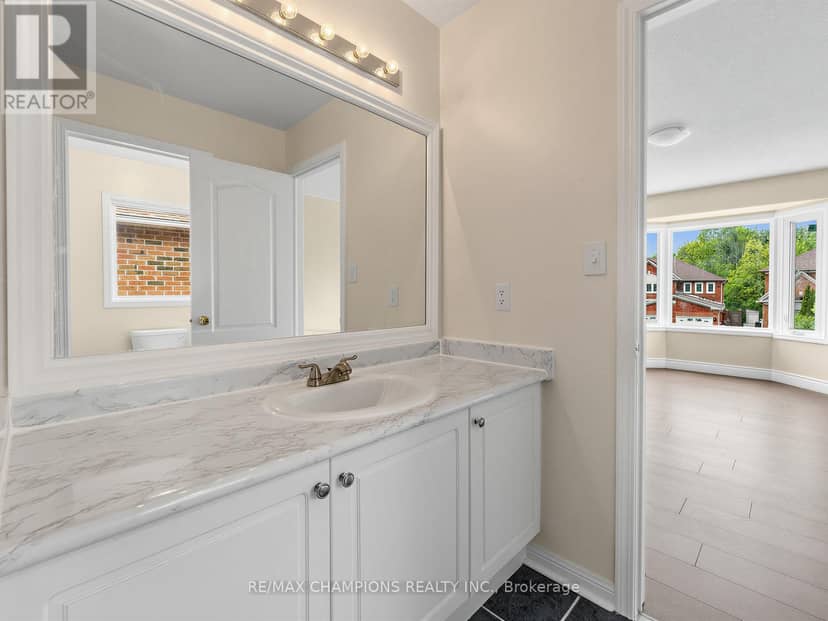 1 Cluster Oak Place — photo 31 of 40
