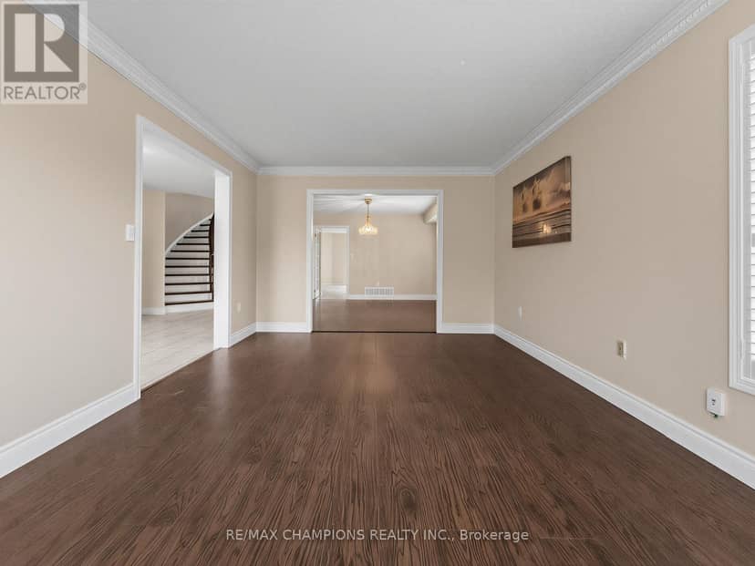 1 Cluster Oak Place — photo 9 of 40