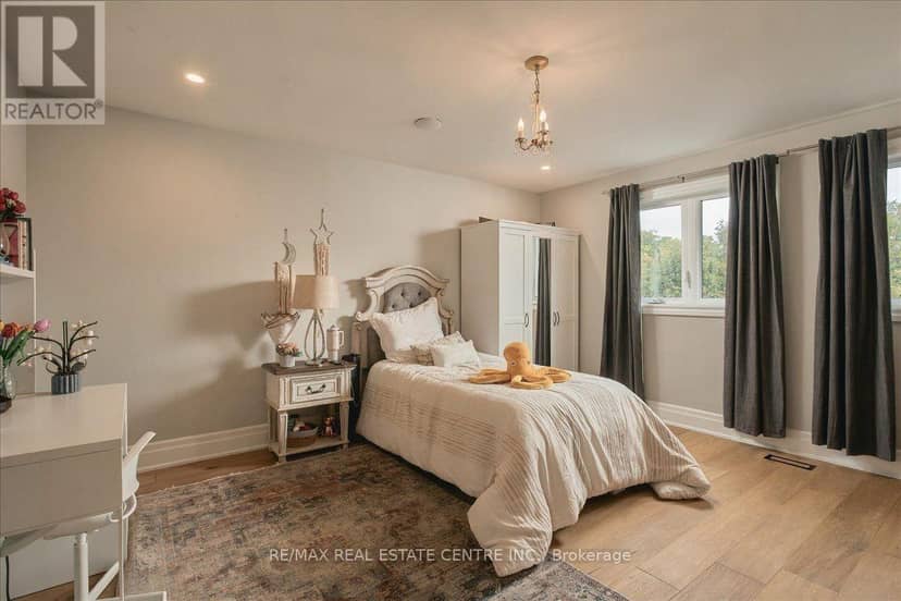 1749 Heritage Way — photo 32 of 40