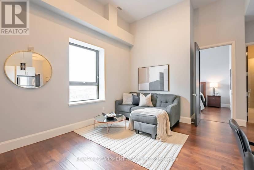 LPH01 - 112 King Street E — photo 13 of 25