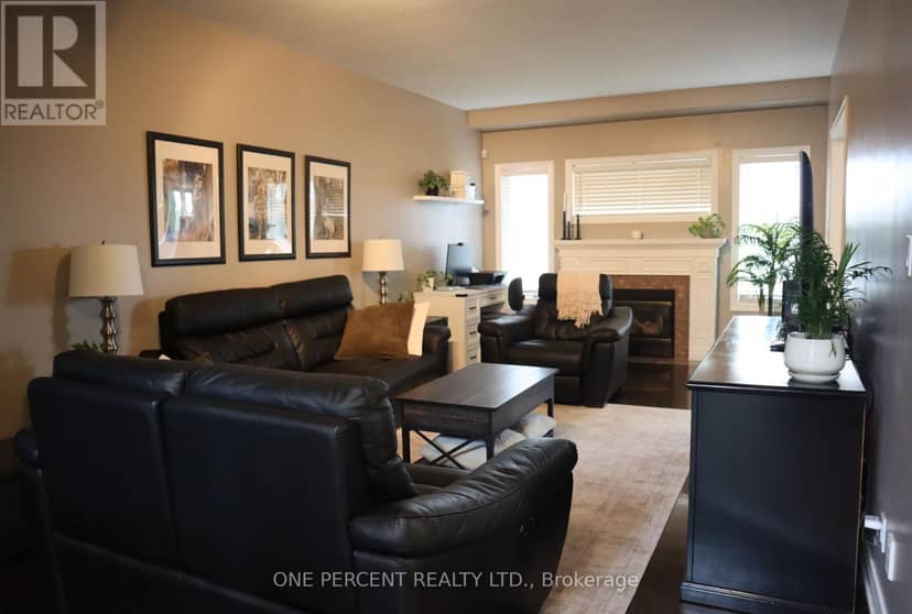 349 Winterberry Boulevard — photo 16 of 40