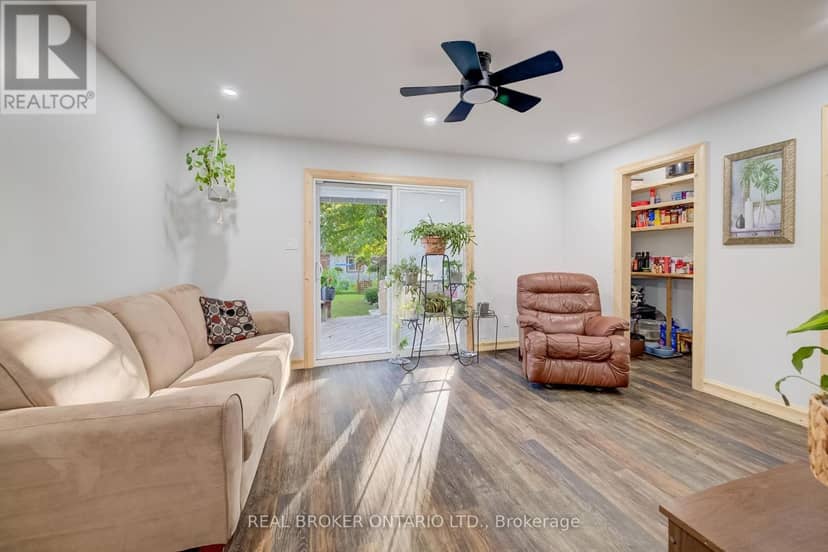 36 Cherry Street — photo 9 of 36