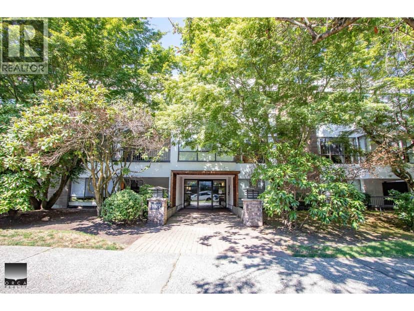 203 1877 WEST 5TH STREET, Vancouver