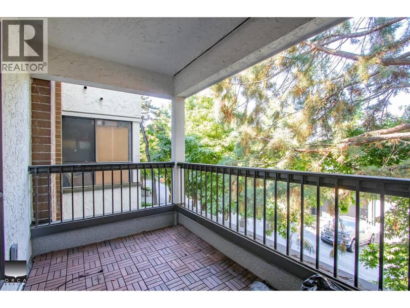 203 1877 WEST 5TH STREET, Vancouver, photo 2