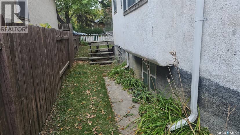 114 N Avenue S, Saskatoon, photo 6