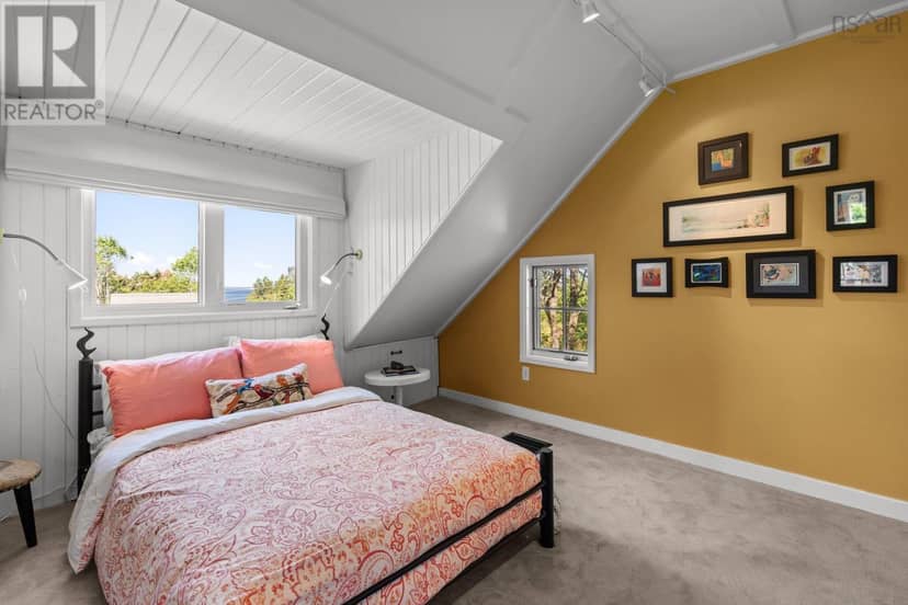 54 Gates Road — photo 15 of 40