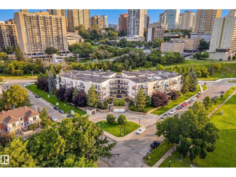 #304 9804 101 ST NW, Edmonton, photo 3