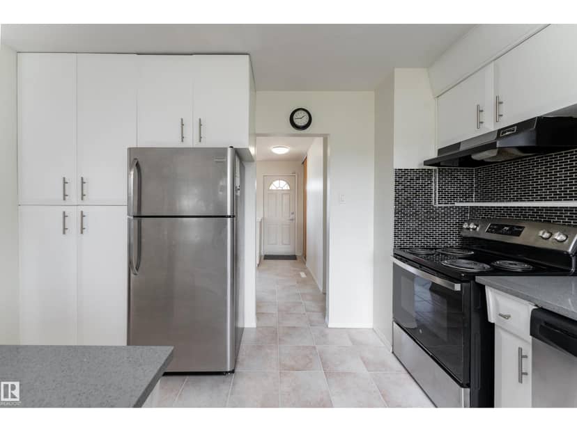 16029 95 AV NW — photo 16 of 40