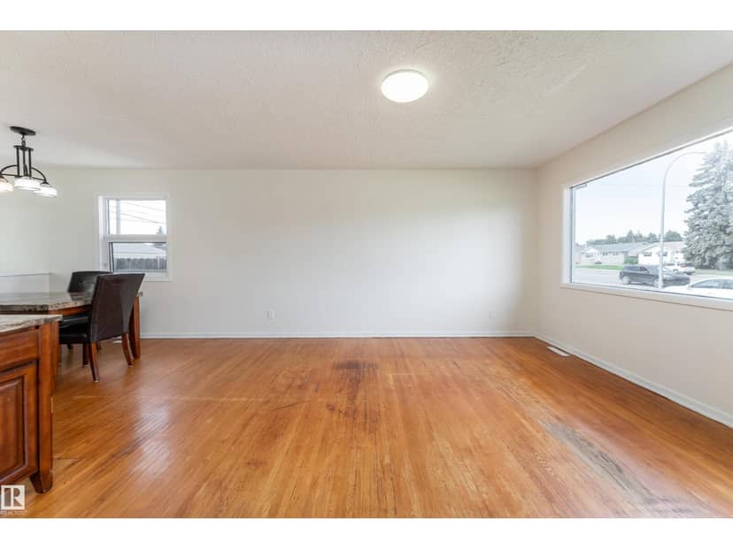 16029 95 AV NW, Edmonton, photo 7