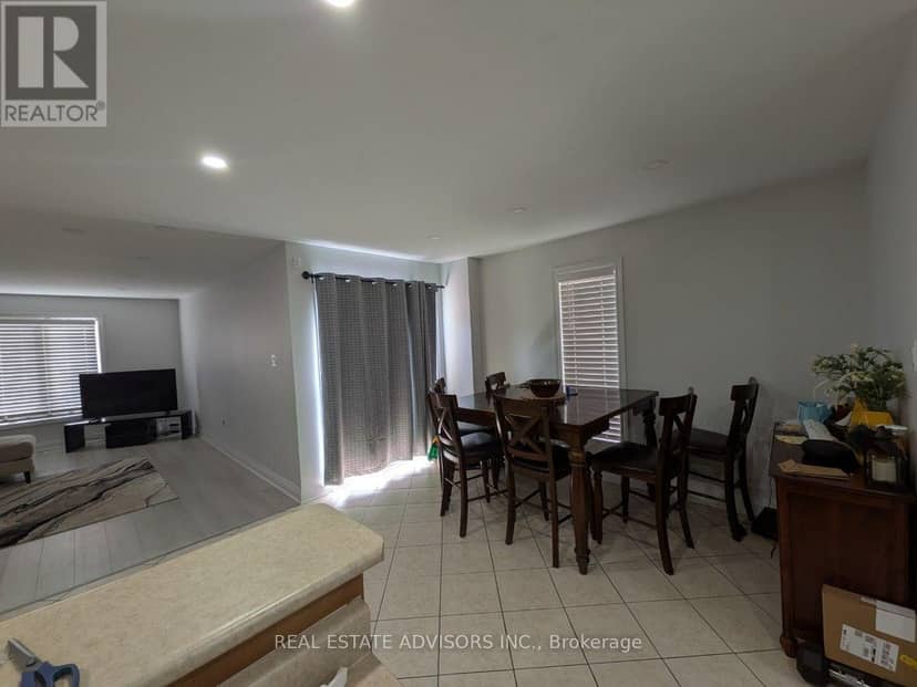 80 Dooley Crescent, Ajax, photo 5