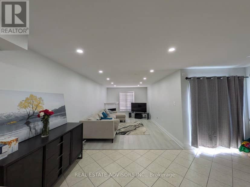 80 Dooley Crescent, Ajax, photo 7