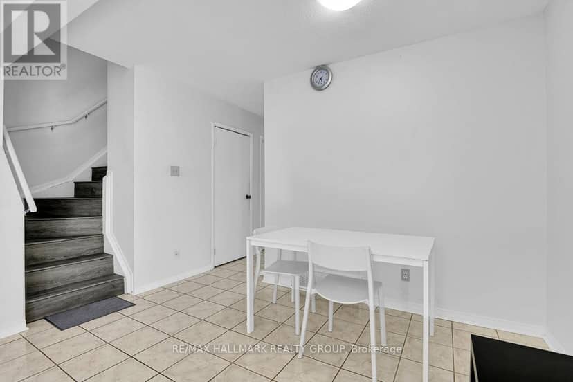 81 - 2772 Pimlico Crescent — photo 12 of 33