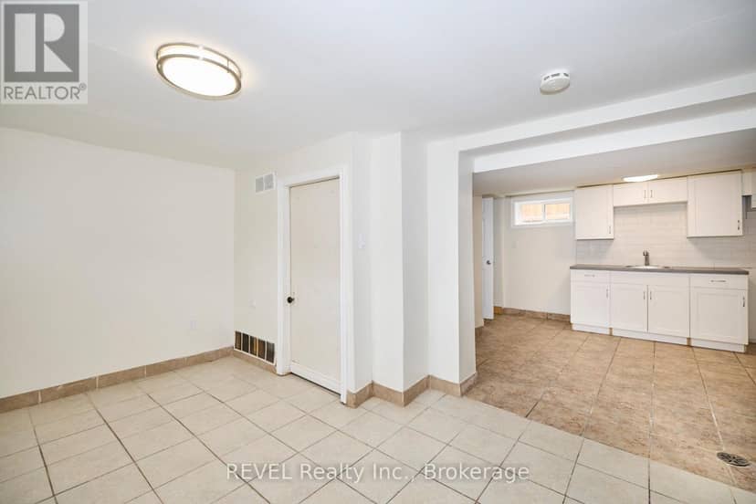 43 Cosby Avenue — photo 23 of 26
