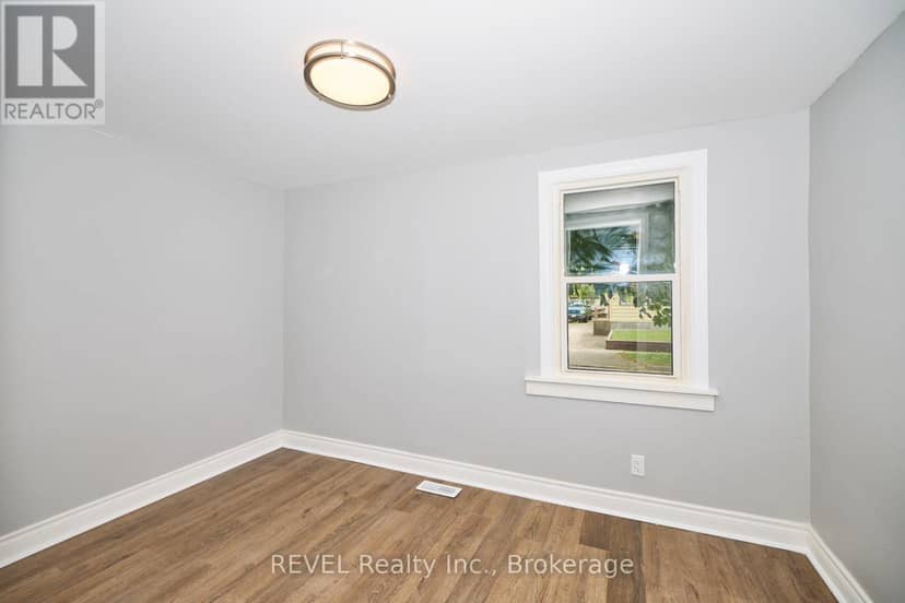 43 Cosby Avenue, St. Catharines, photo 6