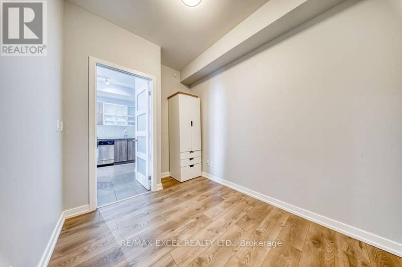1301 - 170 Fort York Boulevard — photo 17 of 35