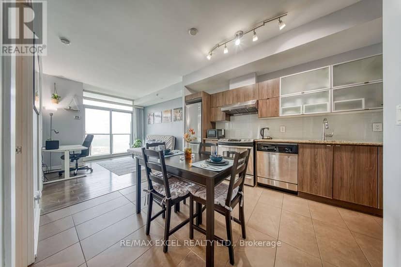 1301 - 170 Fort York Boulevard — photo 3 of 35