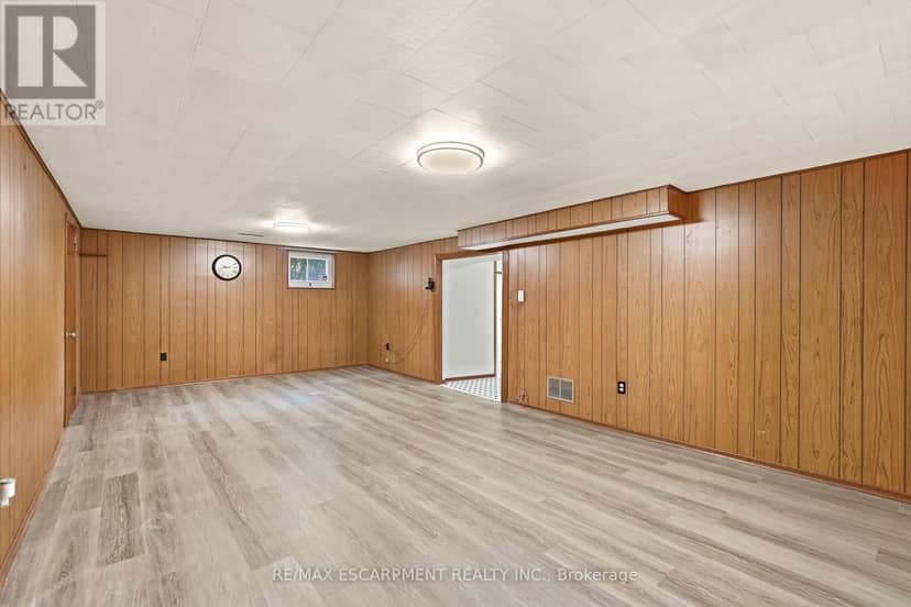 7566 Netherwood Road — photo 26 of 31