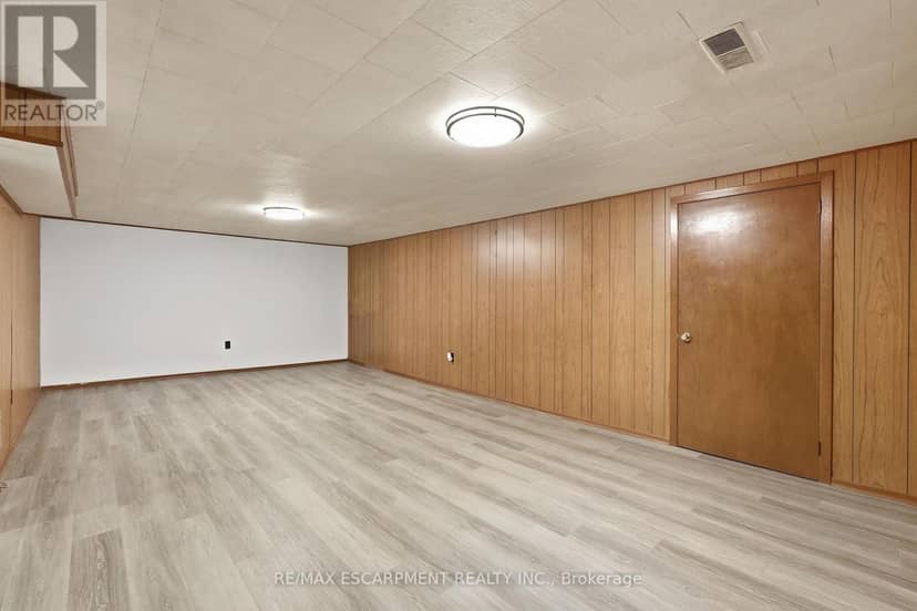 7566 Netherwood Road — photo 27 of 31