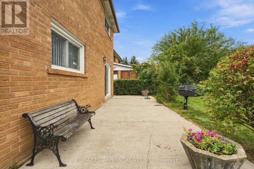 7566 Netherwood Road — photo 28 of 31