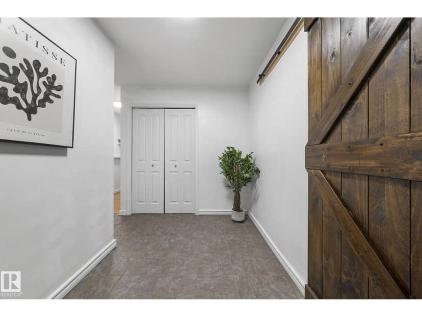#105 11011 86 AV NW, Edmonton, photo 5