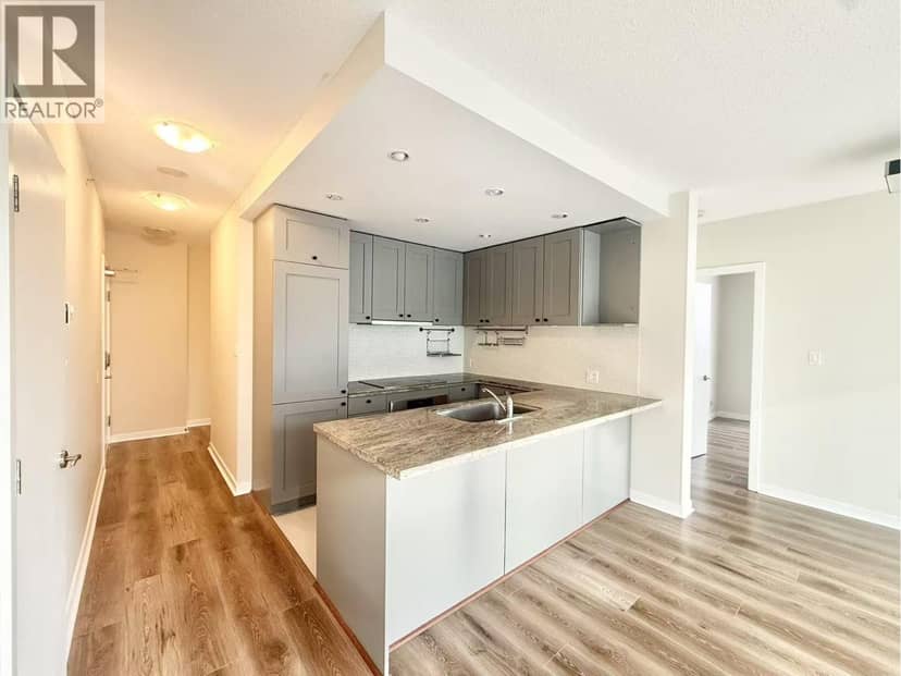 707 821 CAMBIE STREET, Vancouver, photo 2