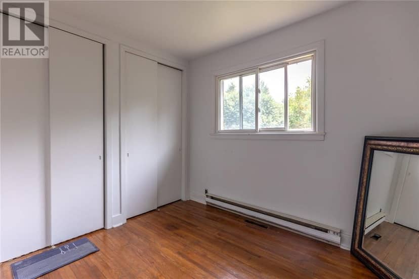 305 Lowe Street — photo 28 of 40