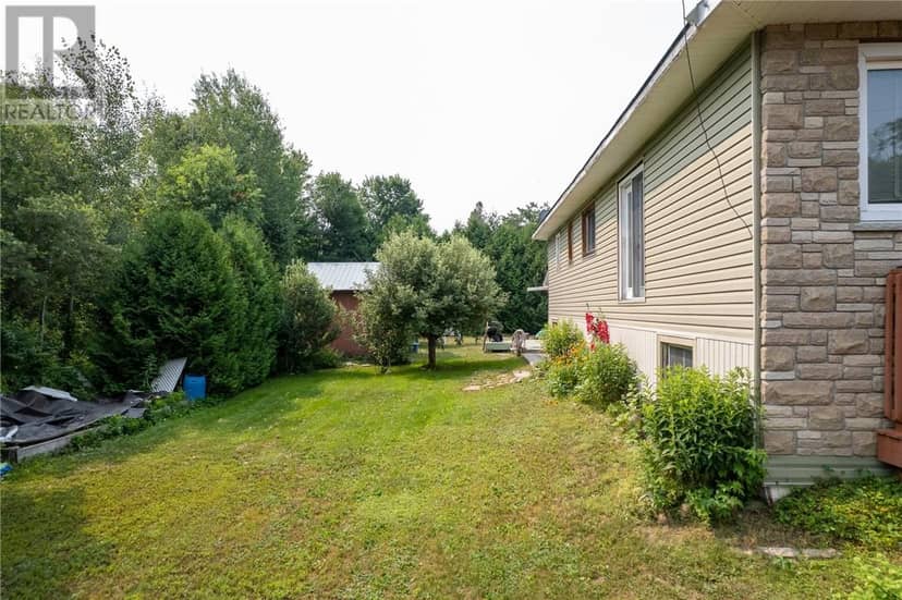305 Lowe Street, Massey, photo 6