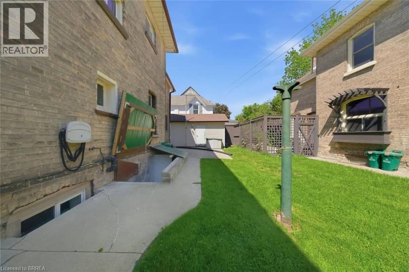 76 BROCK Street — photo 27 of 34