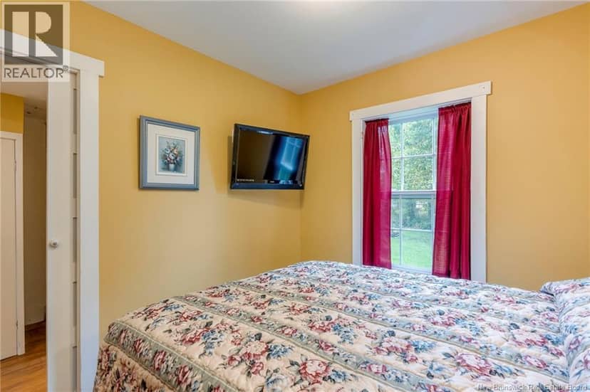 33 Magnolia Avenue — photo 16 of 40