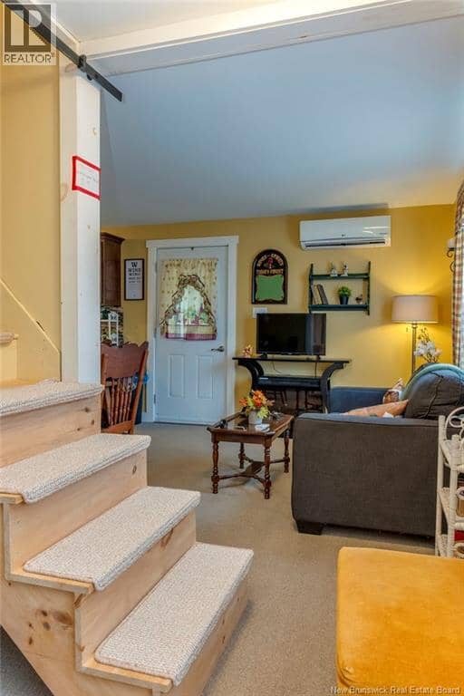 33 Magnolia Avenue — photo 25 of 40