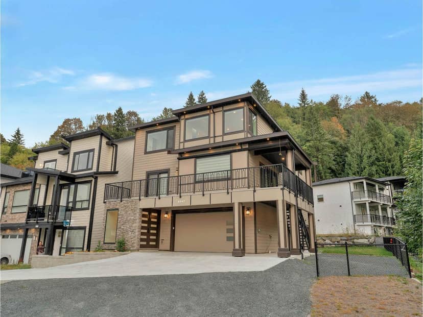 8447 FOREST GATE DRIVE, Eastern Hillsides, Chilliwack
