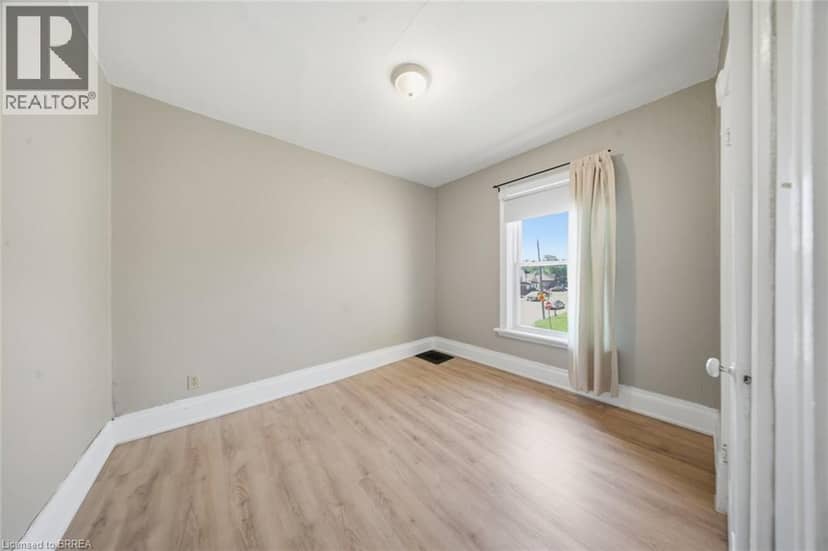 76 BROCK Street — photo 20 of 33