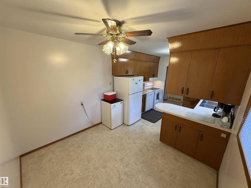 99 Pine St, Sherwood Park, photo 7