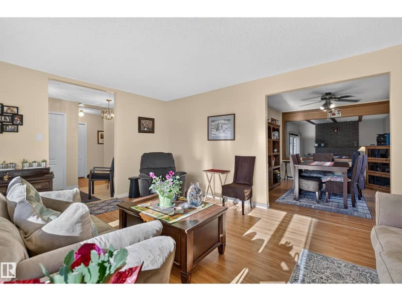 1316 85 ST NW — photo 10 of 40
