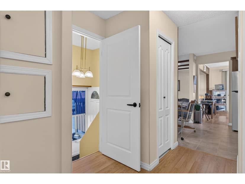 1316 85 ST NW — photo 36 of 40