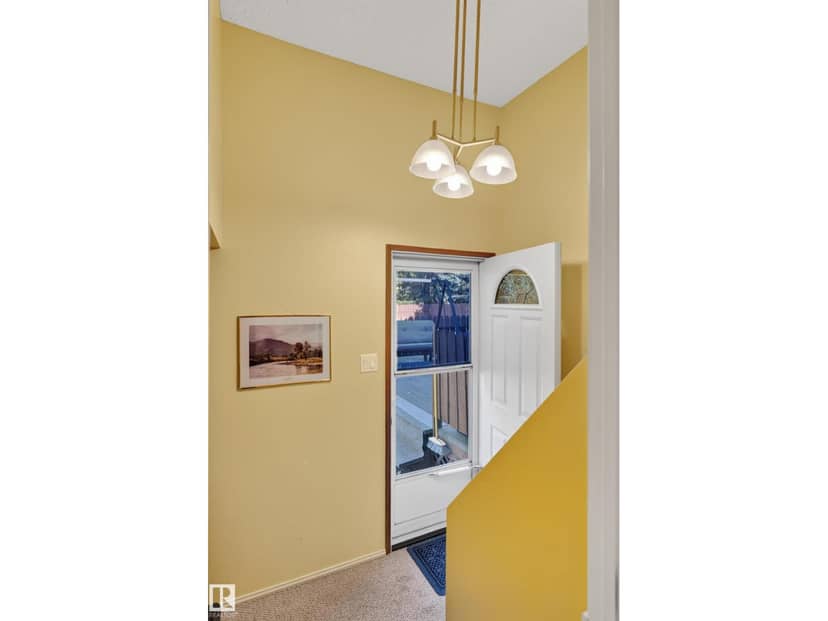 1316 85 ST NW — photo 37 of 40