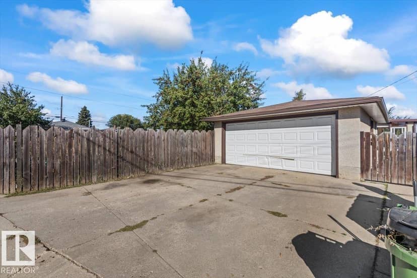 7627 128A AV NW — photo 40 of 40