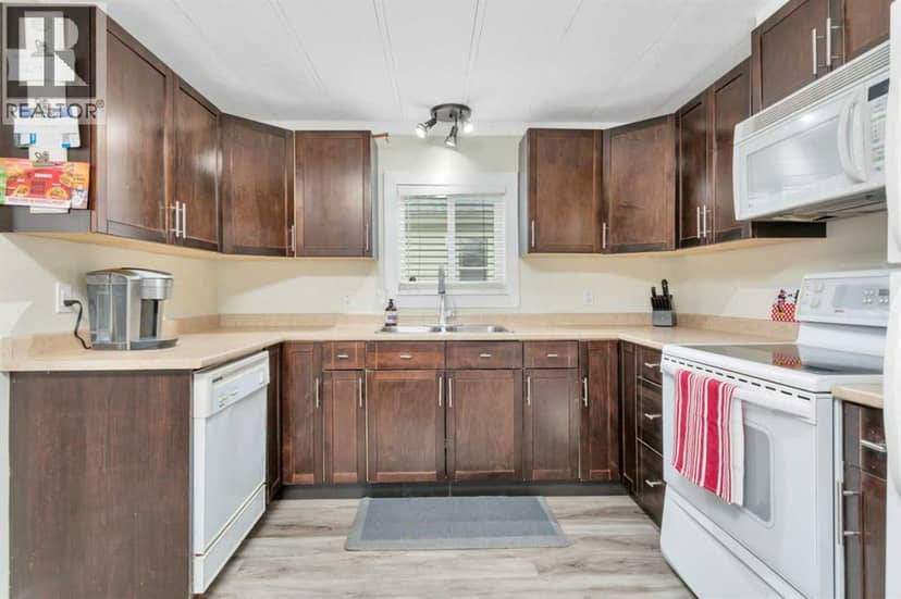 6217 Galbraith Street, Red Deer, photo 7
