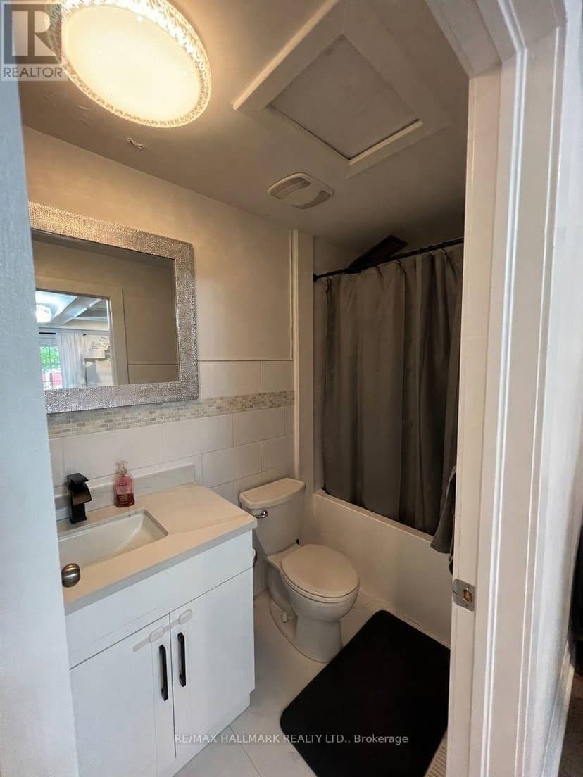 36 Fergus Avenue N — photo 11 of 21