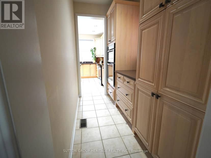5 Baintree Street — photo 8 of 34