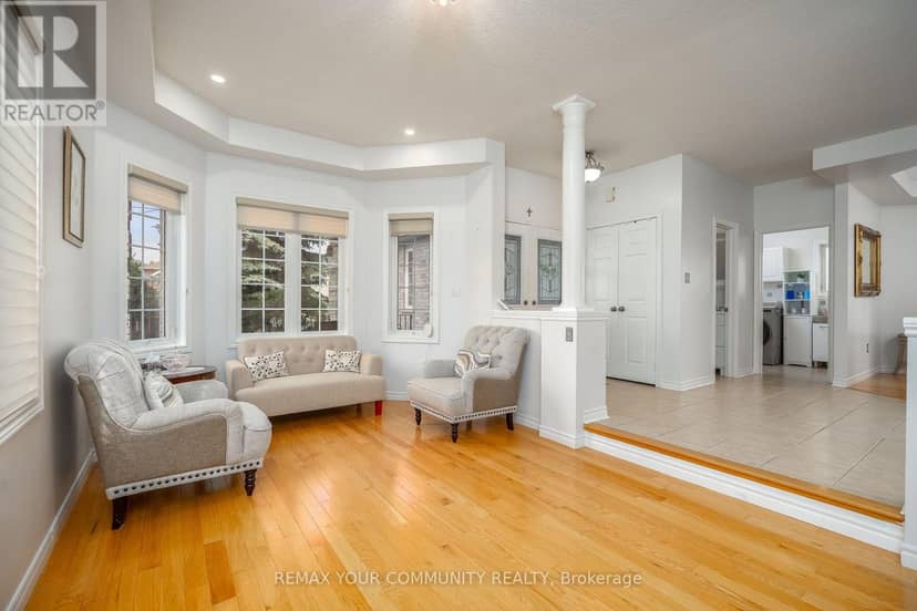 21 Silvercreek Crescent — photo 10 of 40