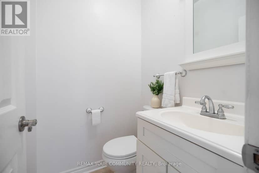 21 Silvercreek Crescent — photo 18 of 40