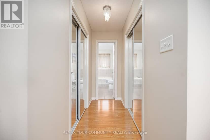 21 Silvercreek Crescent — photo 22 of 40
