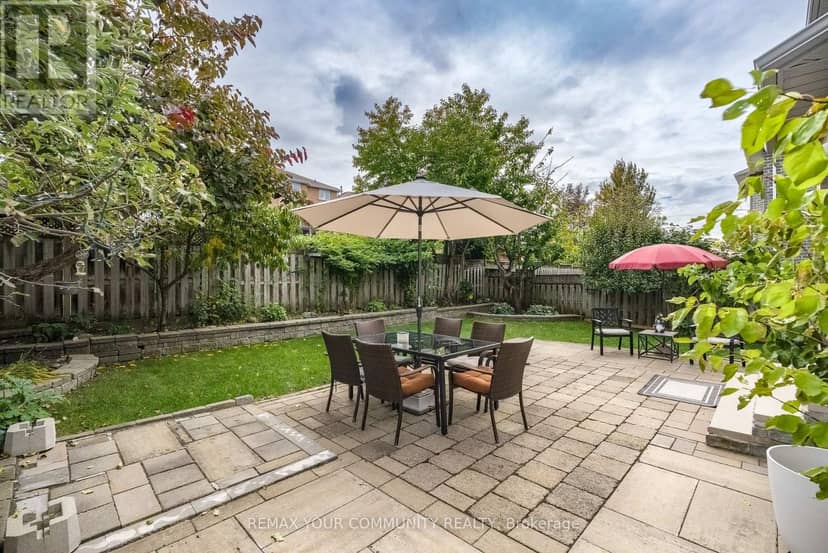 21 Silvercreek Crescent — photo 37 of 40
