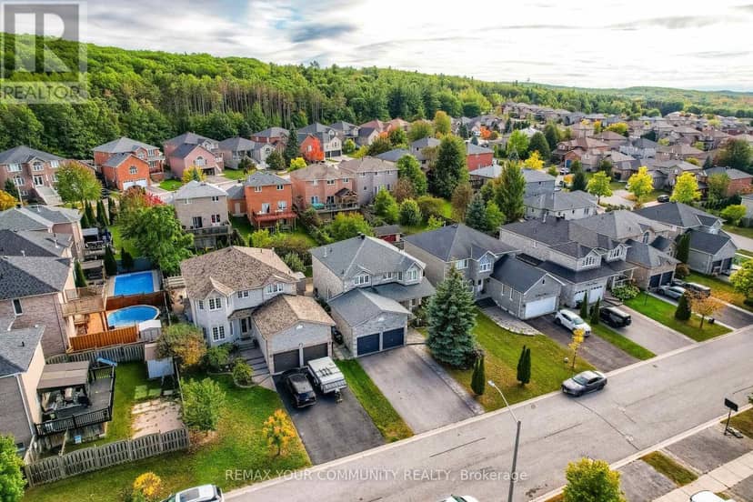 21 Silvercreek Crescent, Barrie, photo 7