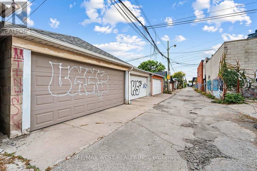 66 Bristol Avenue — photo 35 of 35