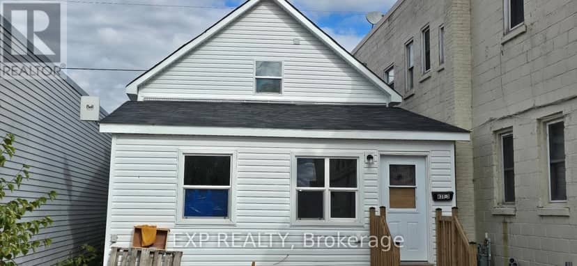 439 Main Street E — photo 11 of 11