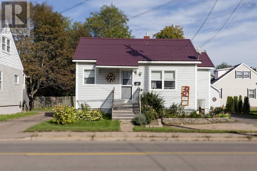 84 South Albion Street, Amherst, photo 2